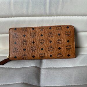 MCM Wallet